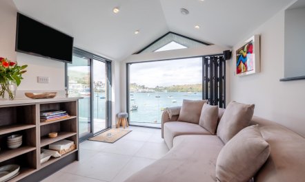 2 Bed in Polruan