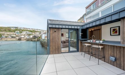 2 Bed in Polruan 1