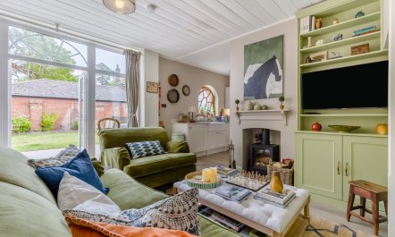 2 Bed in Tunstead