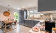 2 Bed in Steelend 7