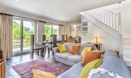 1 Bed in By Fort William 7