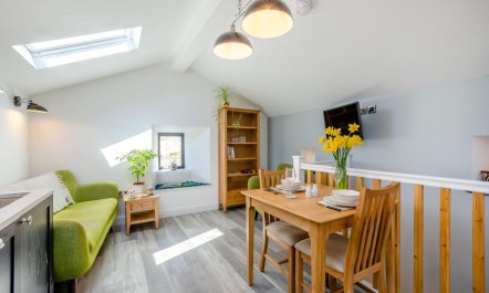 1 Bed in Austwick 7