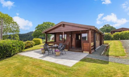 2 Bed in Llandinam 3