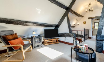 2 Bed in Llangorse 3