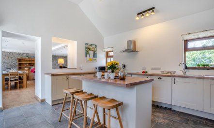 3 Bed in Llangadog 9