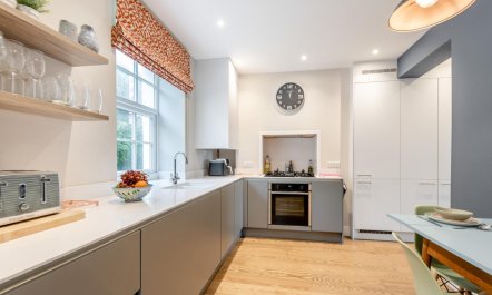 4 Bed in West Down 7
