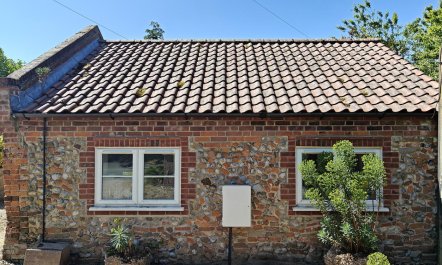2 Bed in Holt 2