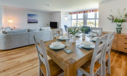3 Bed in Newquay 3