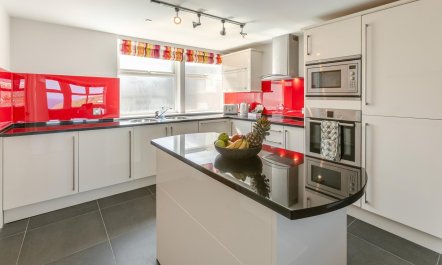 3 Bed in Newquay 4