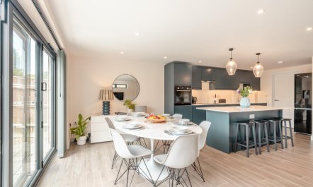 4 Bed in Holt