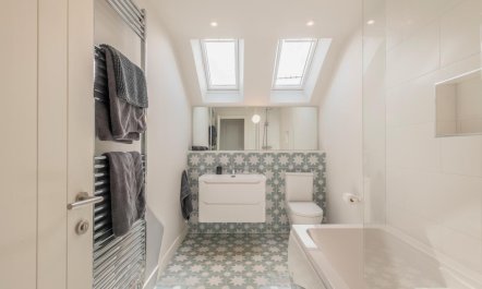 4 Bed in Holt 6