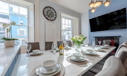 6 Bed in Tenby 2