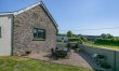 4 Bed in Twitchen 0