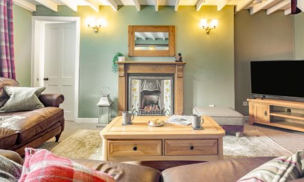 3 Bed in Llanbedr-y-Cennin 7