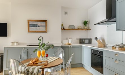 2 Bed in Ventnor 9