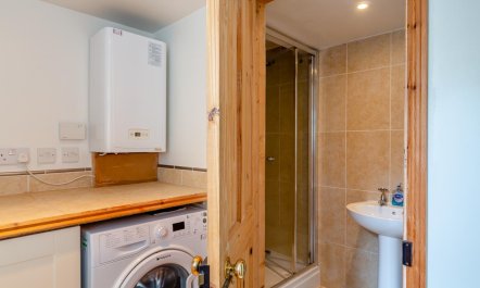 3 Bed in Portland 9
