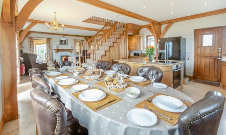 4 Bed in Instow 9