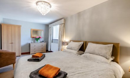 1 Bed in Isel 6