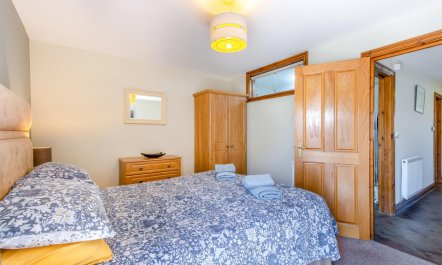 2 Bed in Isel 8