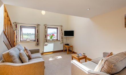 2 Bed in Isel 1