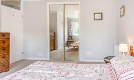 2 Bed in Mumbles 7