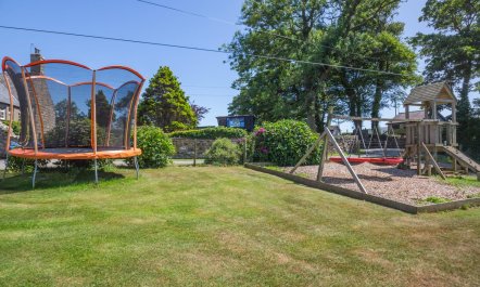 2 Bed in Llanbedrog 8