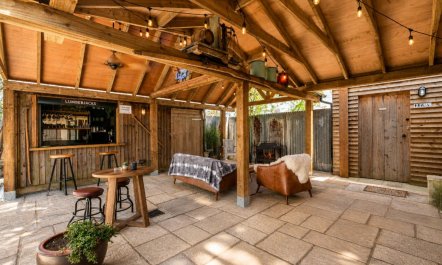 1 Bed in Kingham 9