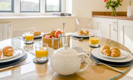 2 Bed in Windermere 7
