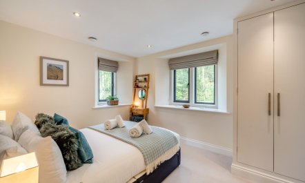 2 Bed in Windermere 9