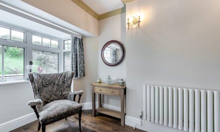 1 Bed in Brynteg 5