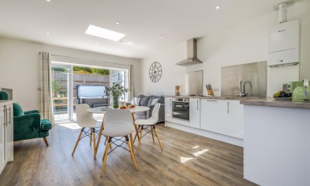 2 Bed in Bush