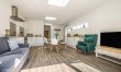 2 Bed in Bush 9