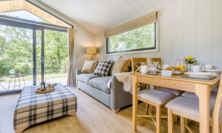 2 Bed in Cemmaes 5
