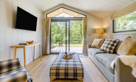 2 Bed in Cemmaes 4