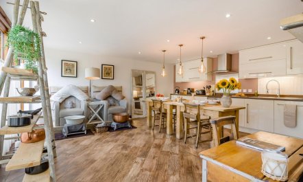 2 Bed in Upper Heyford 1