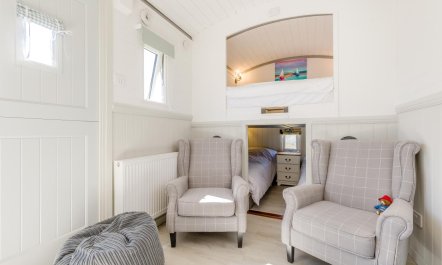1 Bed in Baconsthorpe 8