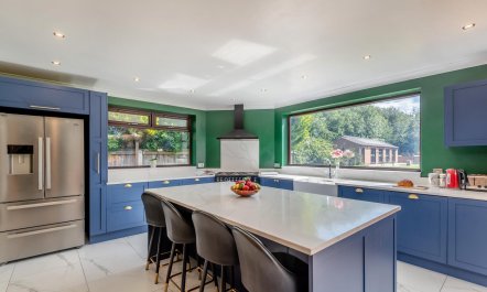 6 Bed in Hollym 5