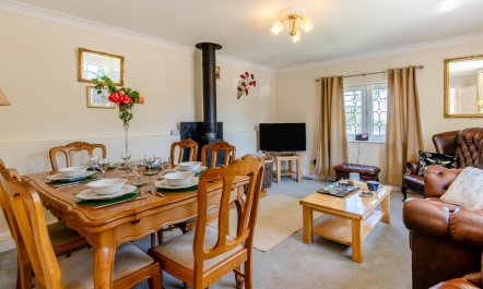 3 Bed in Llantwit Major 3