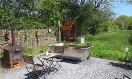 1 Bed in Masbury 3