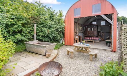 1 Bed in Dihewyd