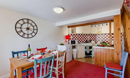 2 Bed in Brecon 7