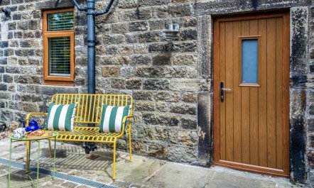 2 Bed in East Morton 2