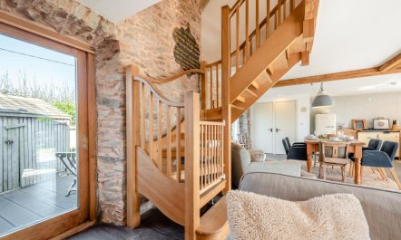 2 Bed in St. Davids 3