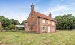 4 Bed in Doddington 1