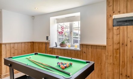 4 Bed in Coningsby 8