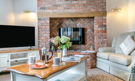 4 Bed in Coningsby 9