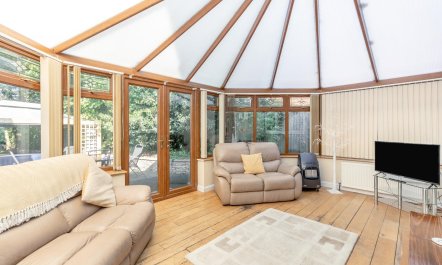 4 Bed in Coningsby 6