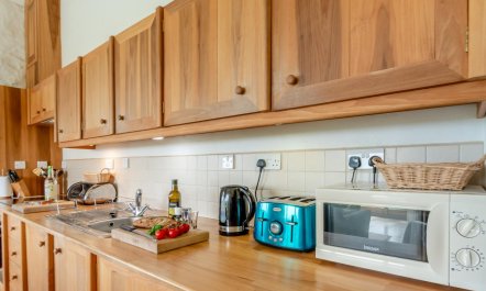 2 Bed in Goodwick 8