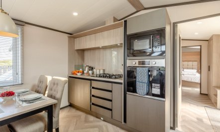 2 Bed in Hendra Croft 1