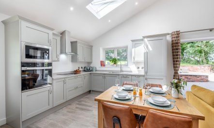 2 Bed in Fairy Cross 3